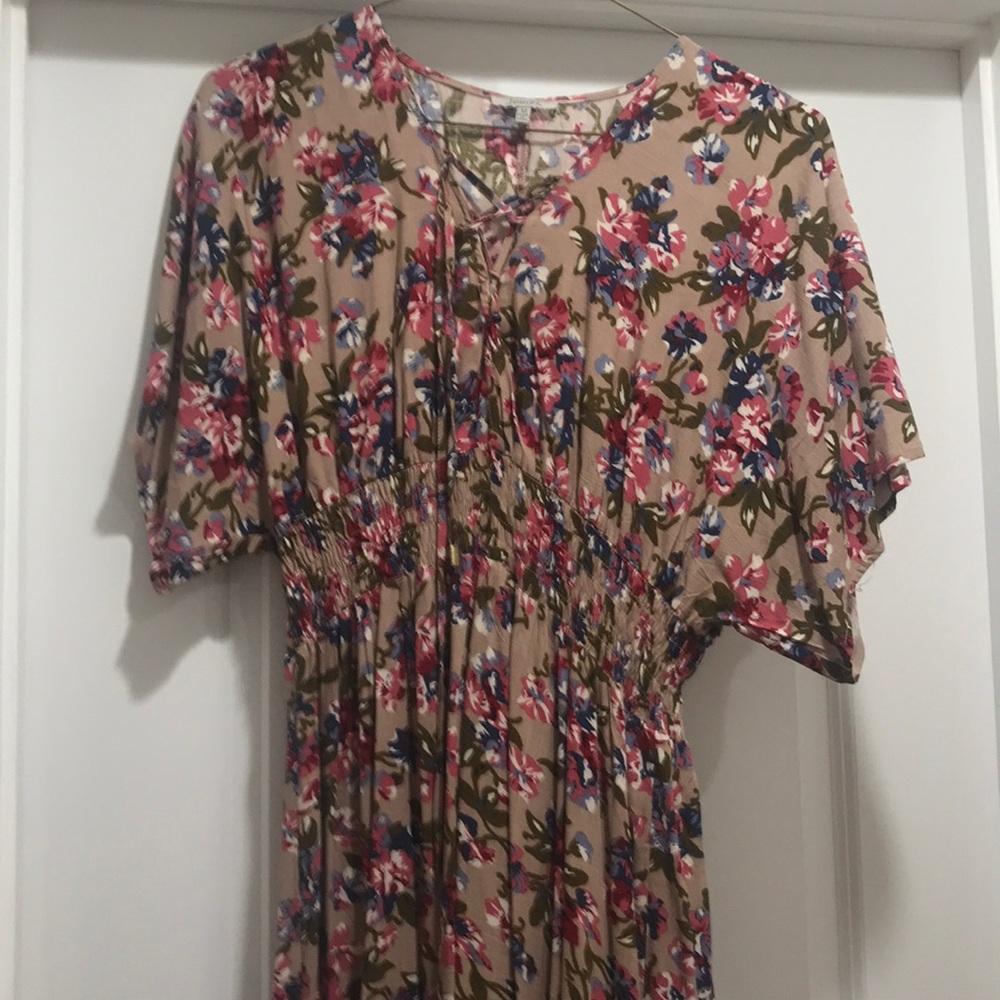 maxi dress with slit up the leg